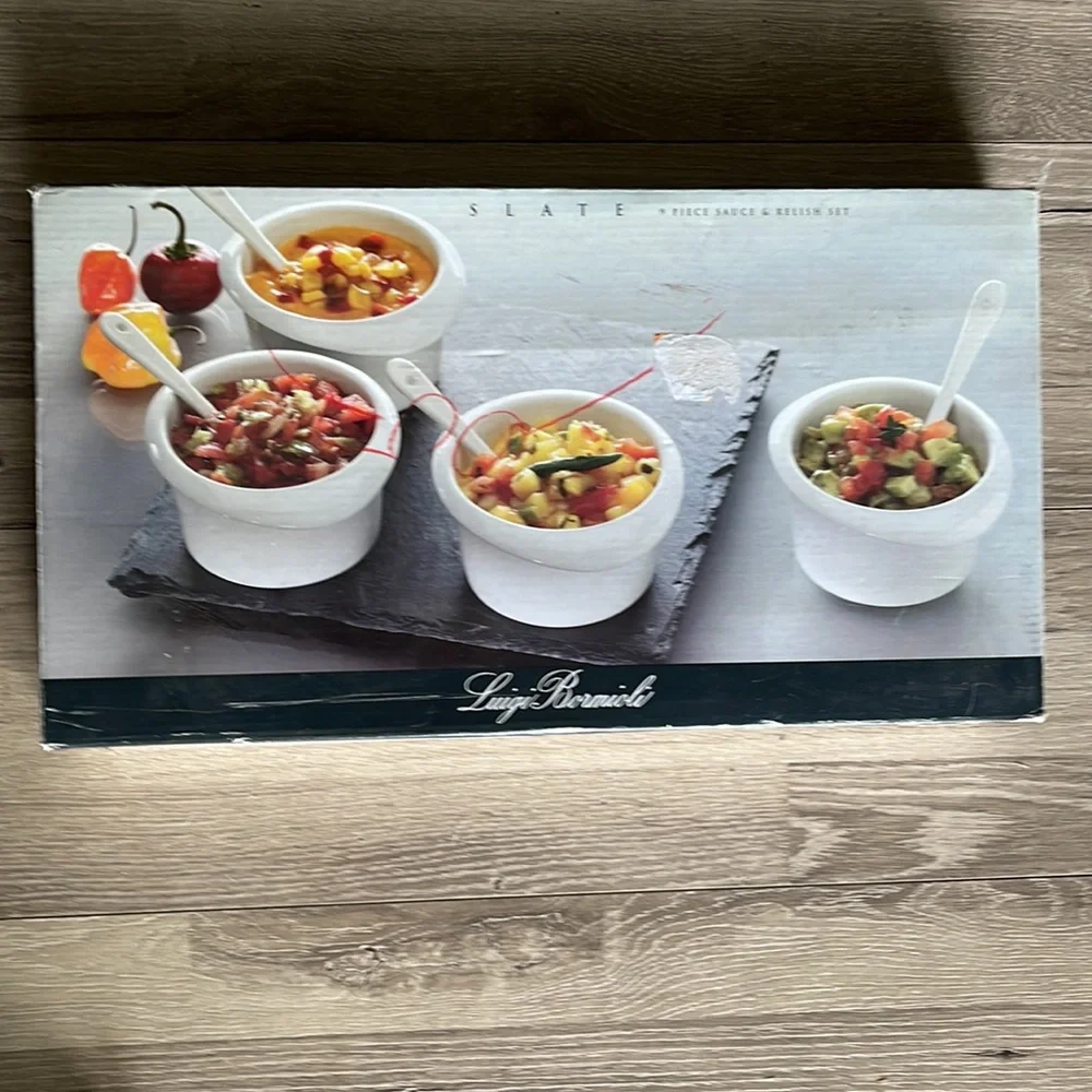 NWB Luigi Bormiuli 9 pc Slate sauces & relish server